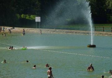 Base de Loisirs - Camping du Lac Cormoranche